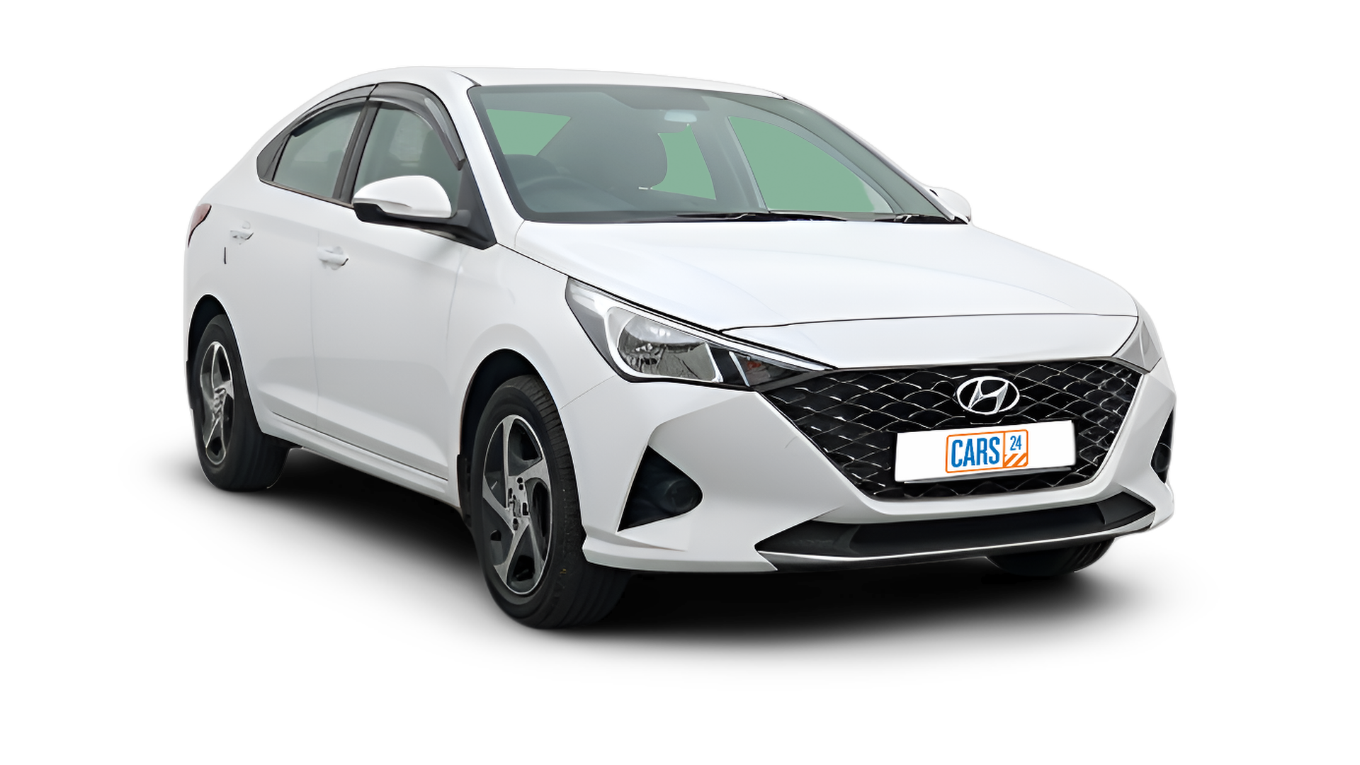 Hyundai Verna-img
